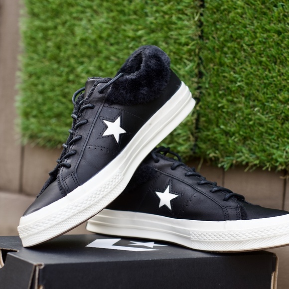 NWOT Converse One Star Ox Black Leather Faux Fur Sneakers 8 - Picture 3 of 9